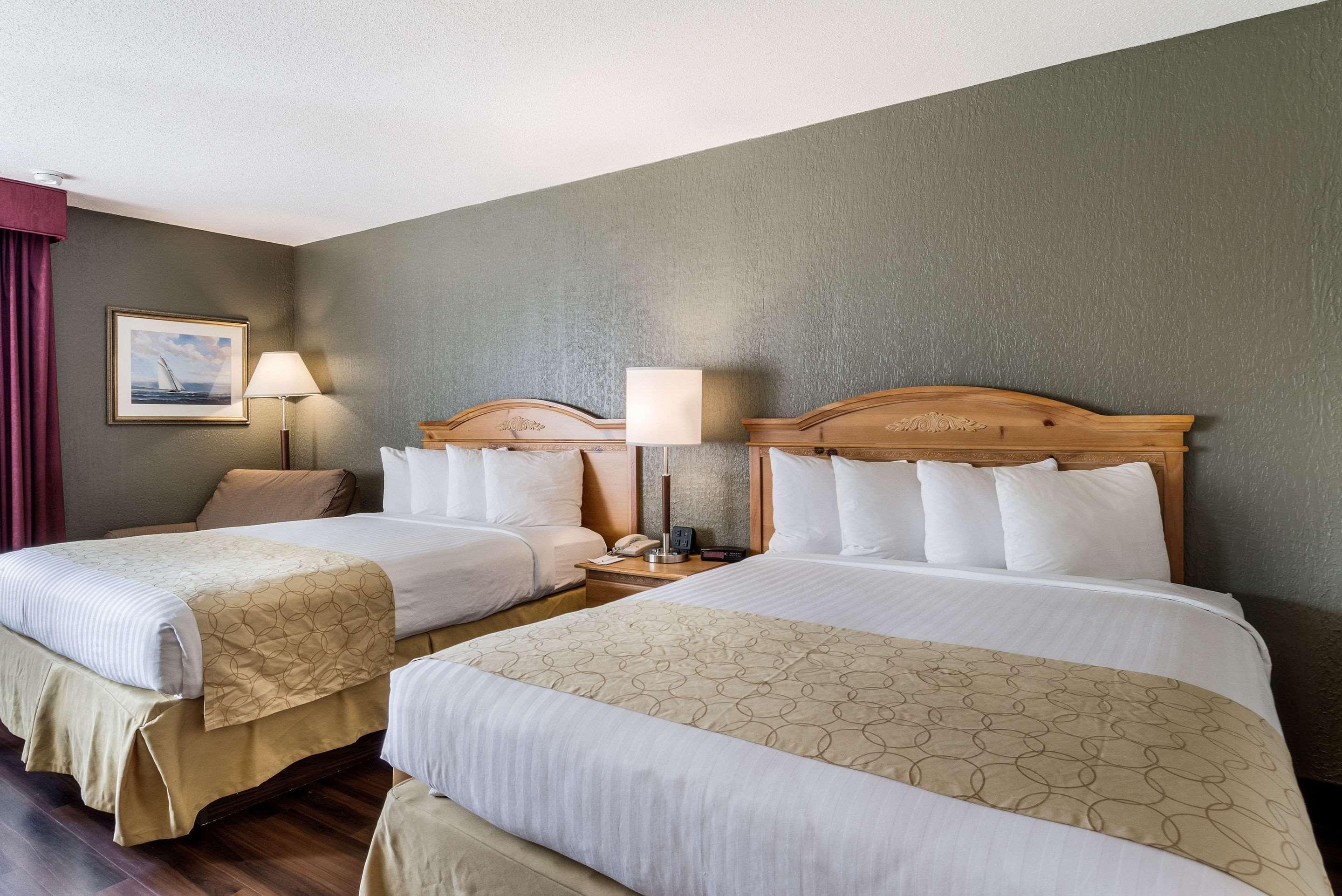 Clarion Hotel Seekonk - Providence Εξωτερικό φωτογραφία