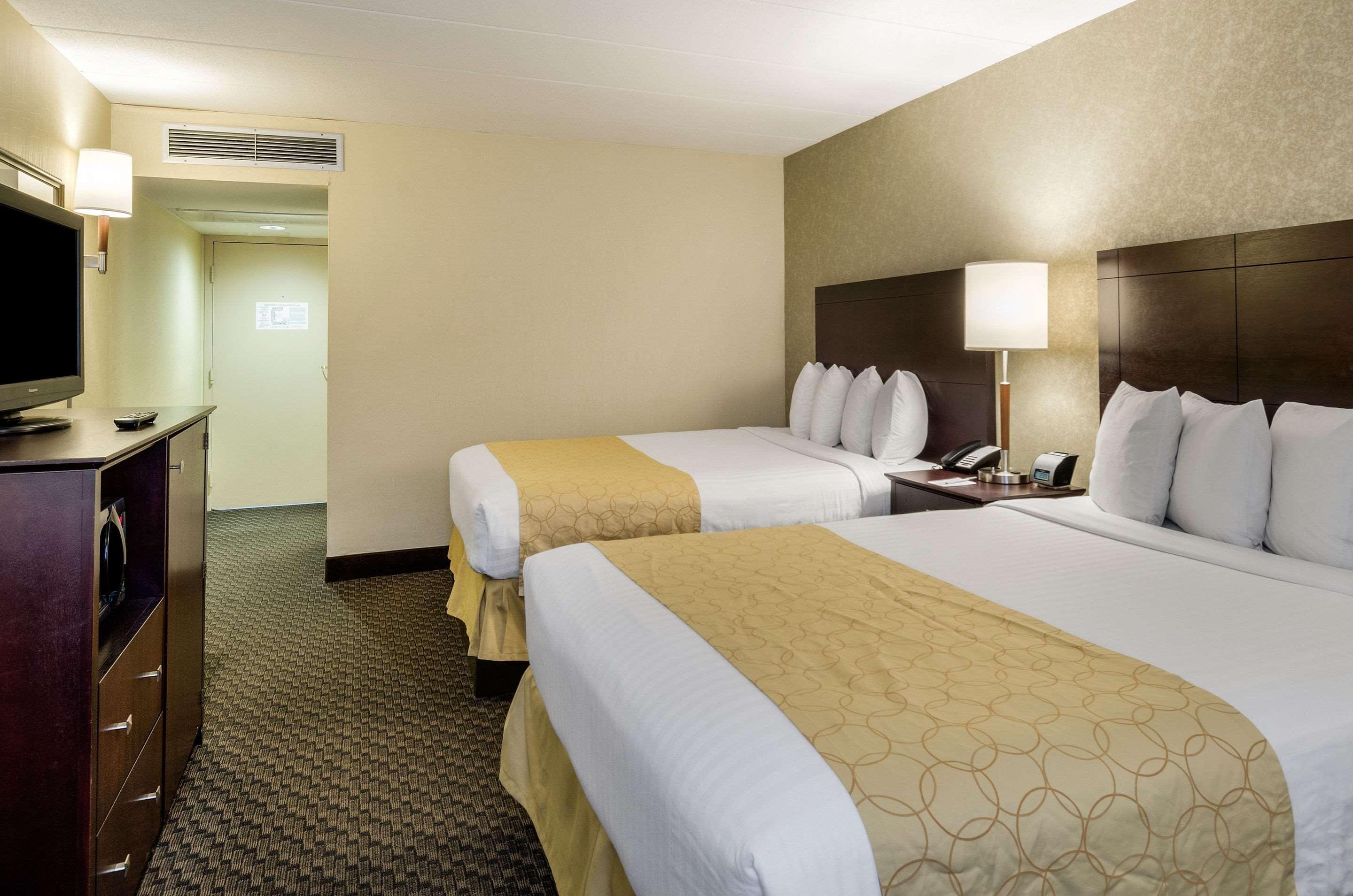 Clarion Hotel Seekonk - Providence Εξωτερικό φωτογραφία