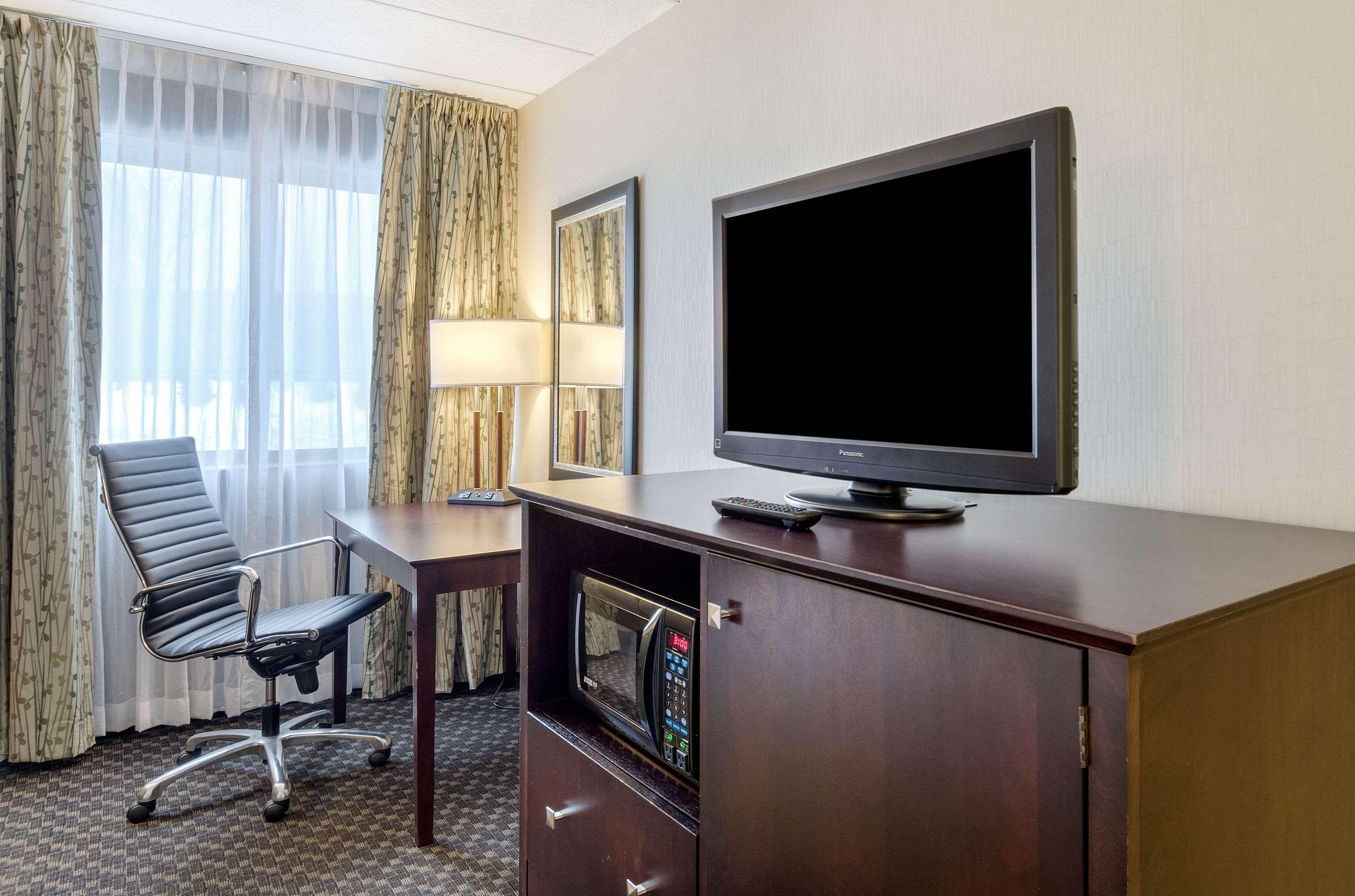Clarion Hotel Seekonk - Providence Εξωτερικό φωτογραφία